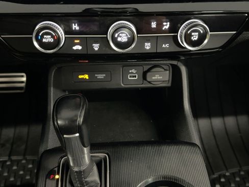 Used 2022 Honda Civic Sport image 18