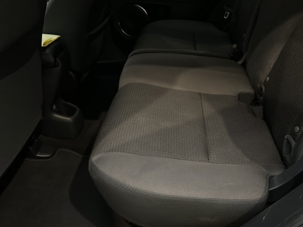 Used 2021 Honda HR-V EX image 19