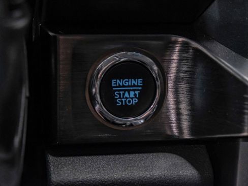 Used 2024 Ford F250 Lariat w/ Lariat Ultimate Package AWD/4WD image 21