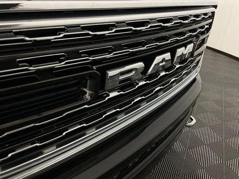 Used 2022 RAM 1500 Limited AWD/4WD image 9