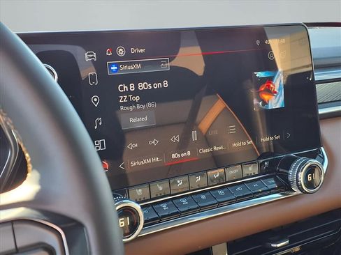 Used 2026 GMC Canyon AT4 w/ AT4 Premium Package image 9