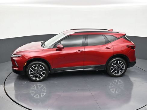 Used 2025 Chevrolet Blazer RS FWD image 13