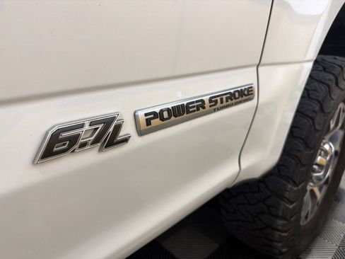 Used 2021 Ford F250 Lariat w/ Lariat Ultimate Package AWD/4WD image 30