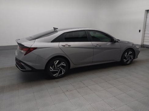 Used 2025 Hyundai Elantra Sport FWD image 10