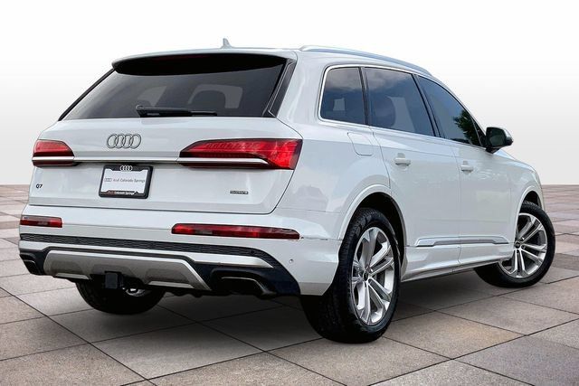 Used 2025 Audi Q7 3.0T Prestige AWD/4WD image 13