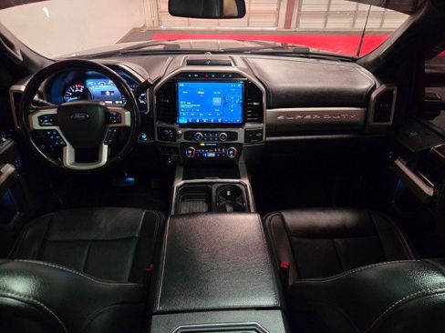 Used 2022 Ford F350 Lariat w/ Lariat Ultimate Package image 7