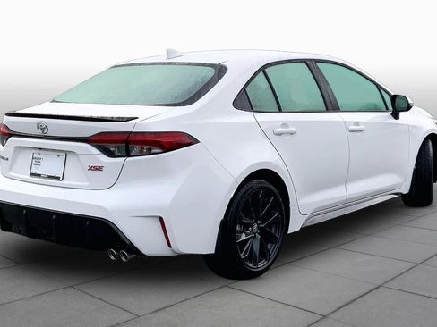 Used 2026 Toyota Corolla XSE FWD image 13