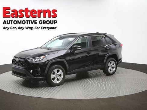 Used 2021 Toyota RAV4 XLE w/ Convenience Package image 58
