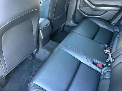 Used 2025 MAZDA MAZDA3 s Sport image 13