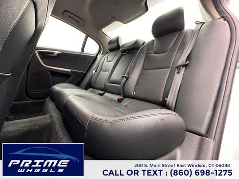 Used 2015 Volvo S60 T5 Premier Plus image 12