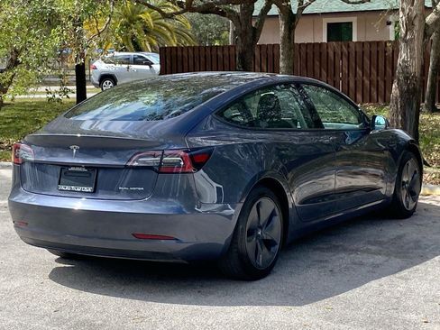 Used 2022 Tesla Model 3 Long Range image 9