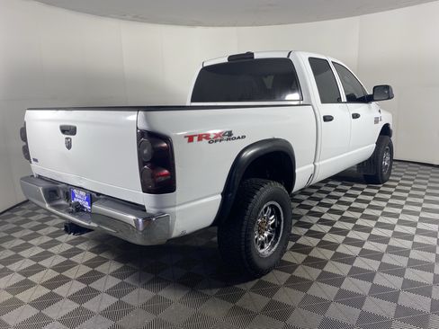 Used 2009 Dodge Ram 2500 Truck SXT AWD/4WD image 4