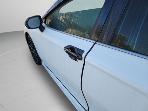 Used 2024 Toyota Camry SE image 24
