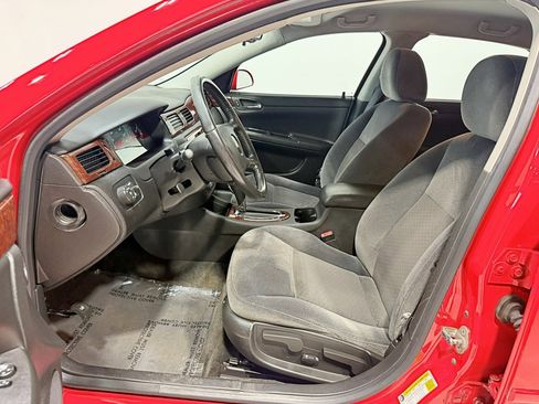 Used 2011 Chevrolet Impala LT image 19