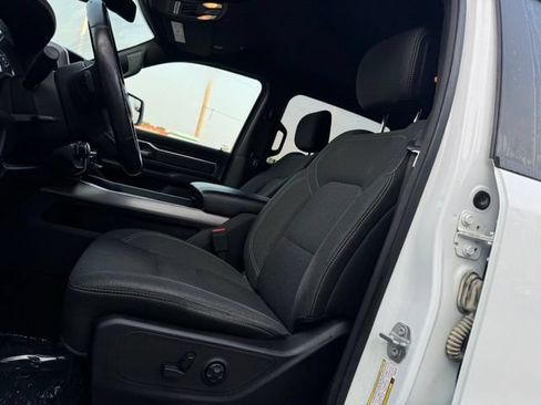 Used 2019 RAM 1500 Big Horn AWD/4WD image 5