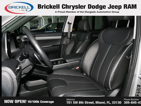 Used 2025 Hyundai Palisade SEL FWD image 6