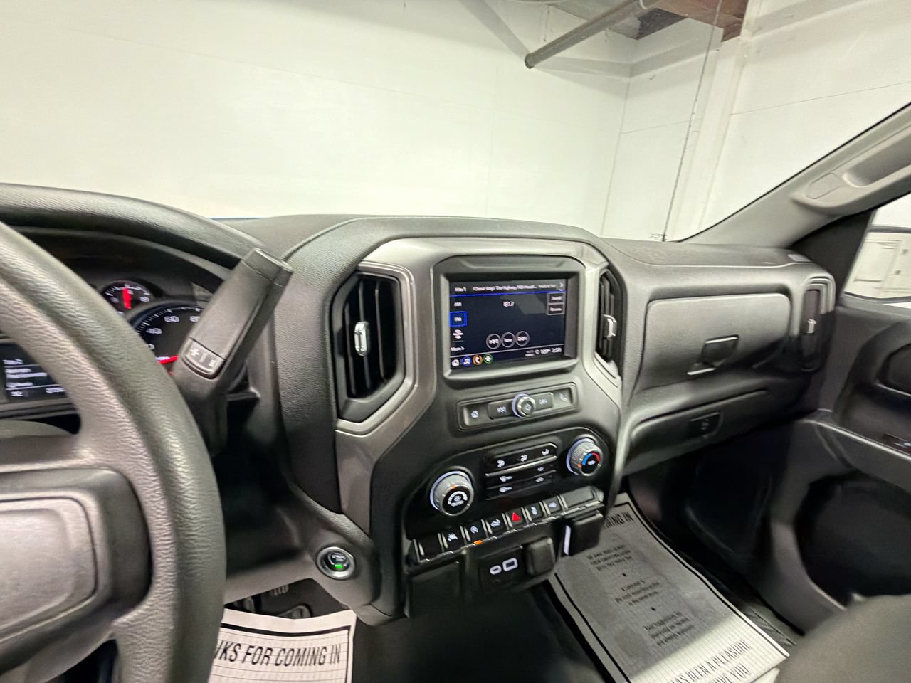 Certified 2025 Chevrolet Silverado 1500 Custom RWD image 17