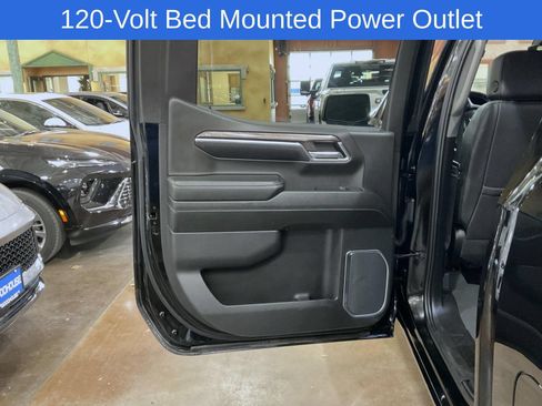 Certified 2024 Chevrolet Silverado 1500 LTZ AWD/4WD image 23