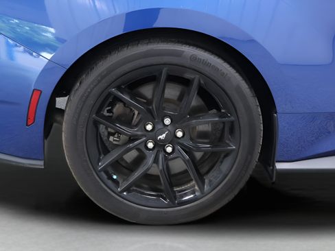 Used 2024 Ford Mustang GT Premium RWD image 31