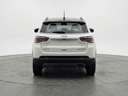 Used 2025 Jeep Compass Limited AWD/4WD image 7