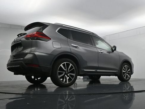 Used 2020 Nissan Rogue SL w/ Premium Package AWD/4WD image 23