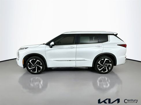 Used 2022 Mitsubishi Outlander SEL image 8