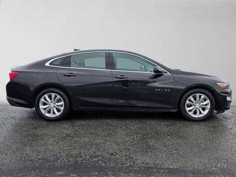 Certified 2024 Chevrolet Malibu LT FWD image 2
