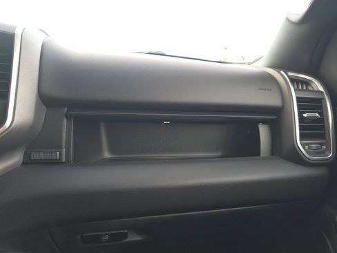Certified 2025 RAM 1500 Big Horn AWD/4WD image 30