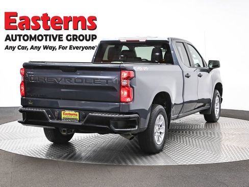 Used 2021 Chevrolet Silverado 1500 W/T w/ WT Value Package AWD/4WD image 5