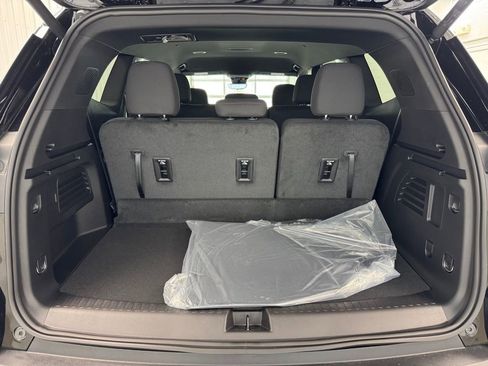 New 2026 GMC Acadia Elevation w/ LPO, Floor Liner Package FWD image 24