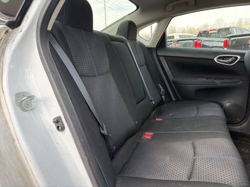 Used 2018 Nissan Sentra SR w/ SR Midnight Edition Package FWD image 13