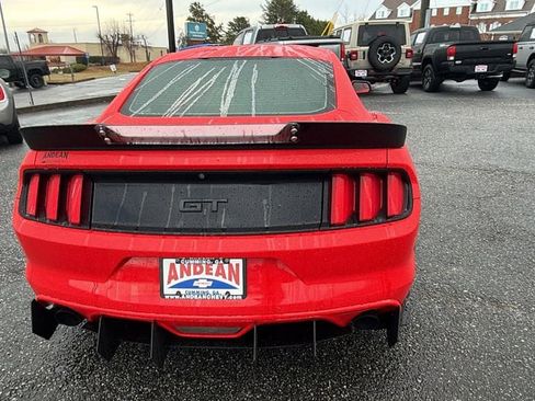 Used 2017 Ford Mustang GT image 6