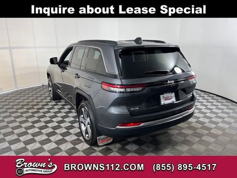 Used 2026 Jeep Grand Cherokee Limited image 3