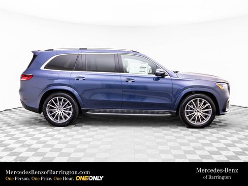 New 2026 Mercedes-Benz GLS 580 4MATIC image 7