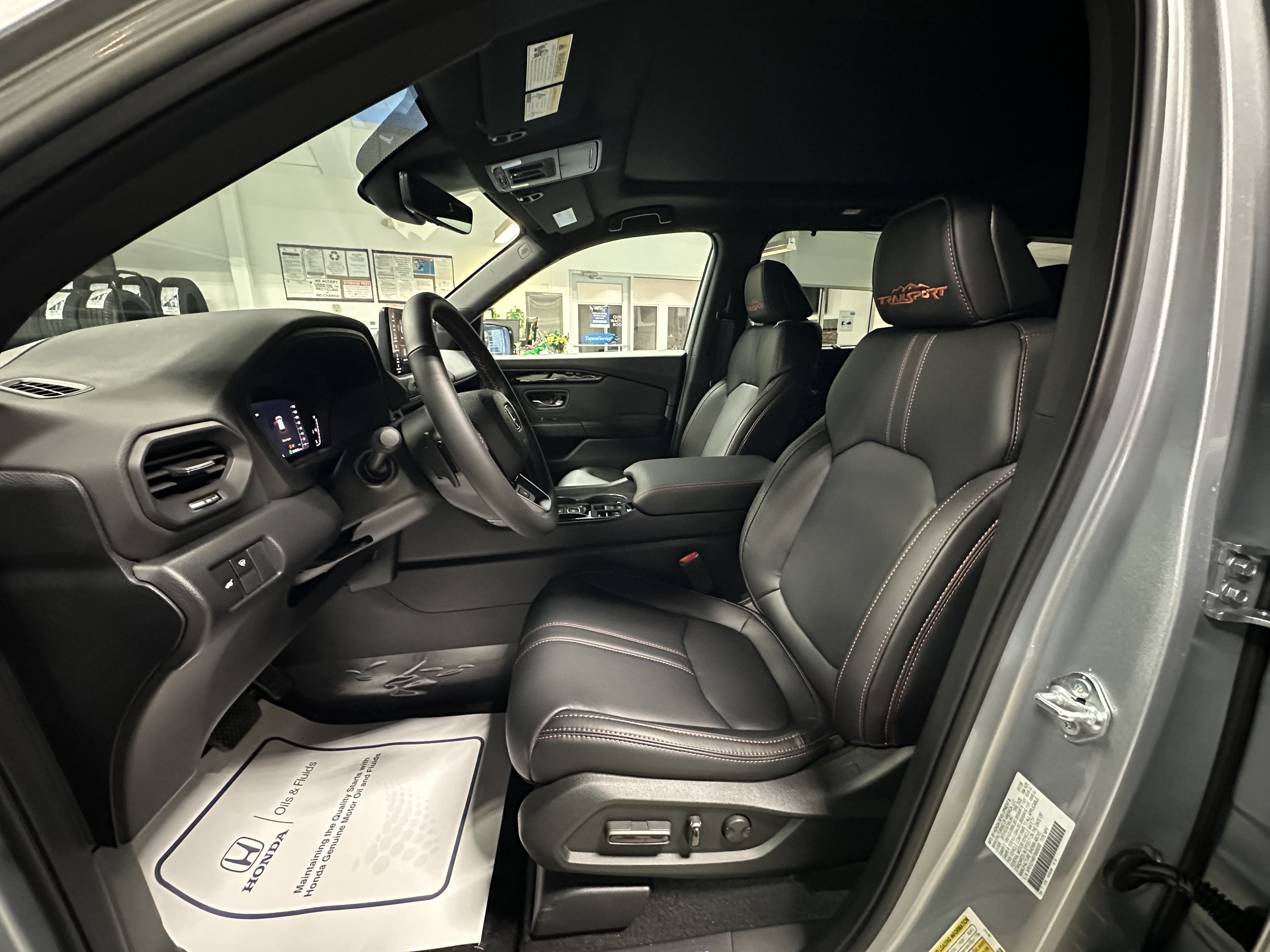 New 2026 Honda Pilot TrailSport image 8