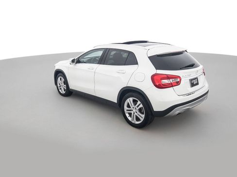 Used 2015 Mercedes-Benz GLA 250 4MATIC image 7