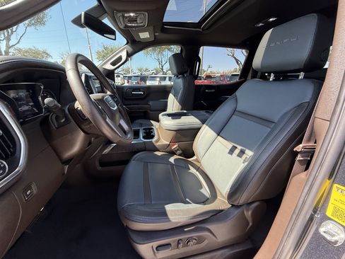 Used 2021 GMC Sierra 1500 Denali image 27