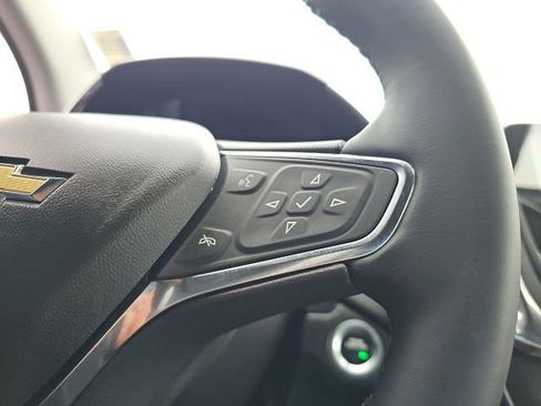 Used 2024 Chevrolet Equinox LT FWD image 40