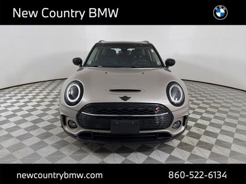 Certified 2024 MINI Cooper Clubman S image 2