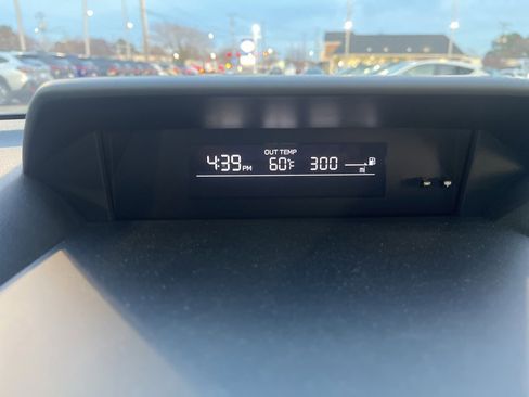 Certified 2022 Subaru Crosstrek 2.0i Premium image 16