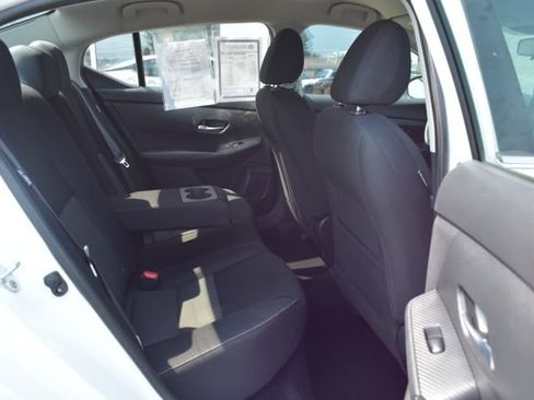 Used 2020 Nissan Sentra SV FWD image 34