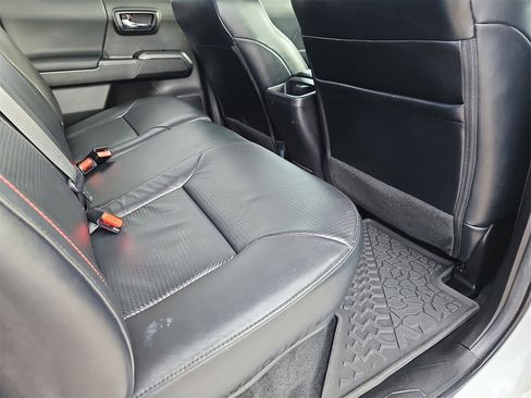 Used 2023 Toyota Tacoma TRD Pro image 11