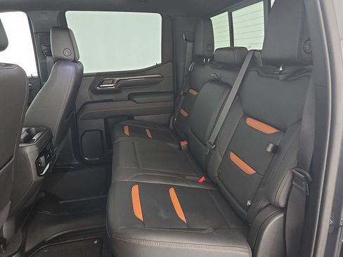 Used 2023 GMC Sierra 1500 AT4 w/ AT4 Premium Package AWD/4WD image 31