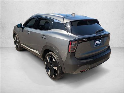 Used 2025 Nissan Kicks SR FWD image 7