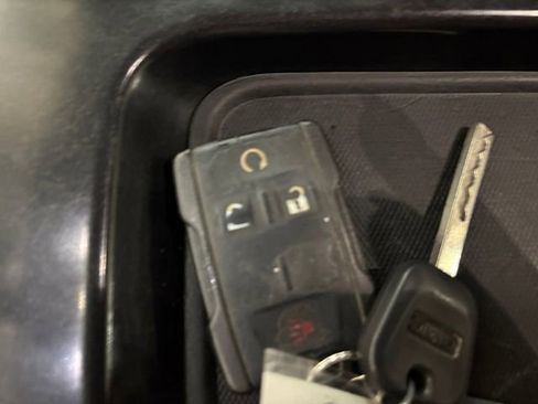 Used 2018 GMC Sierra 1500 SLE w/ SLE Value Package image 18