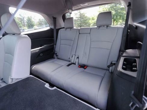 Used 2017 Honda Pilot EX-L image 45