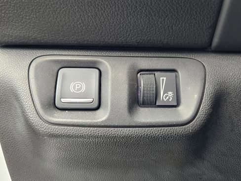 Used 2021 GMC Acadia SLT image 26