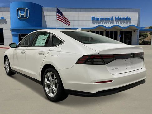 New 2025 Honda Accord LX image 3