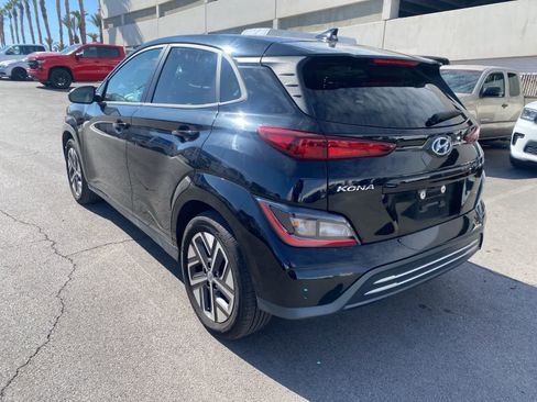 Used 2023 Hyundai Kona SE image 7