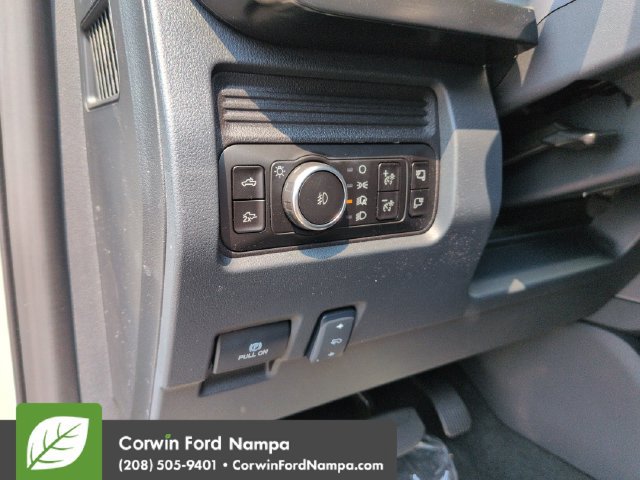 New 2026 Ford F350 Lariat w/ Black Appearance Package AWD/4WD image 13